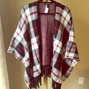 Forever 21 Tartan poncho size L